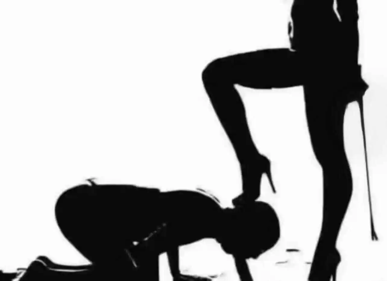 西檬之家-BDSM女王是什么？支配与臣服的核心角色解析